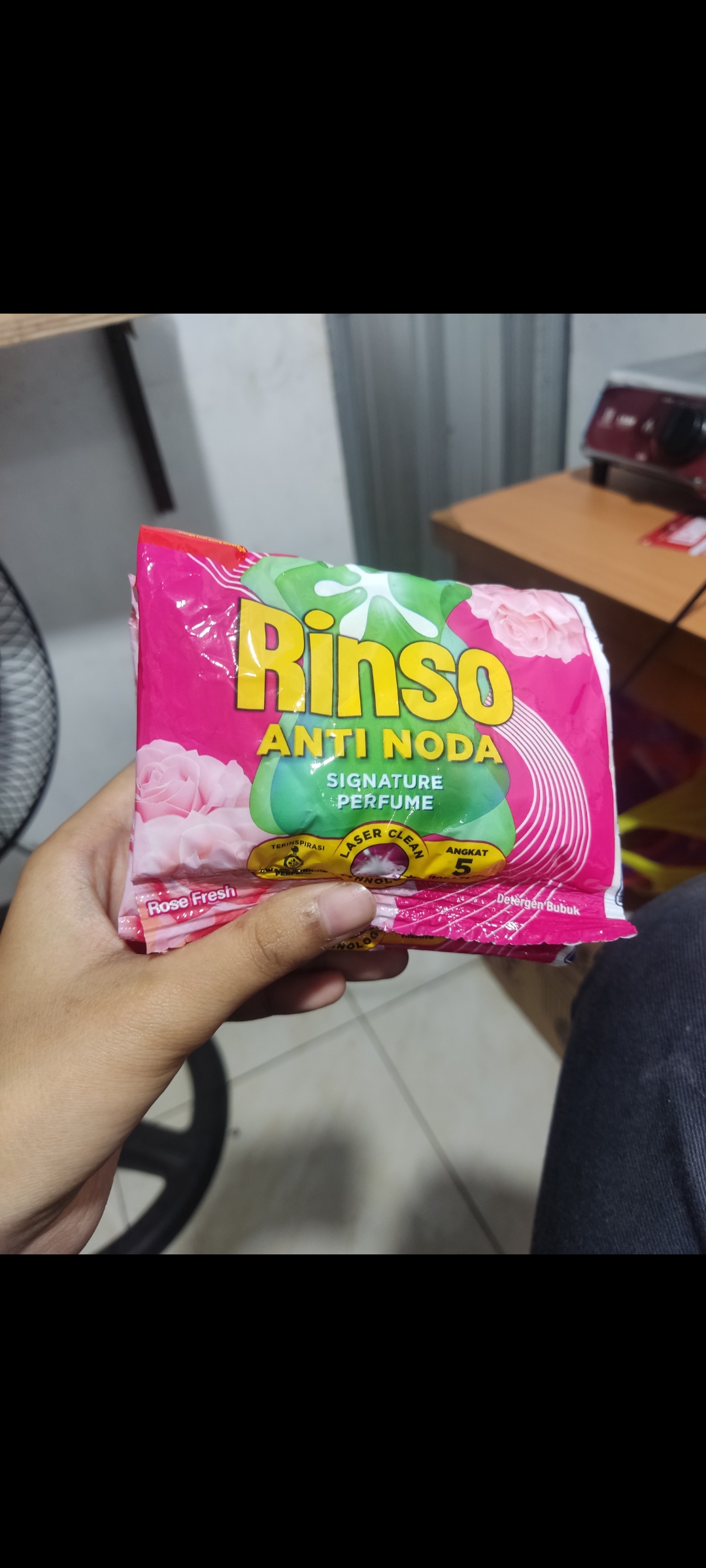RINSO MOLTO 40GR ROSE FRESH