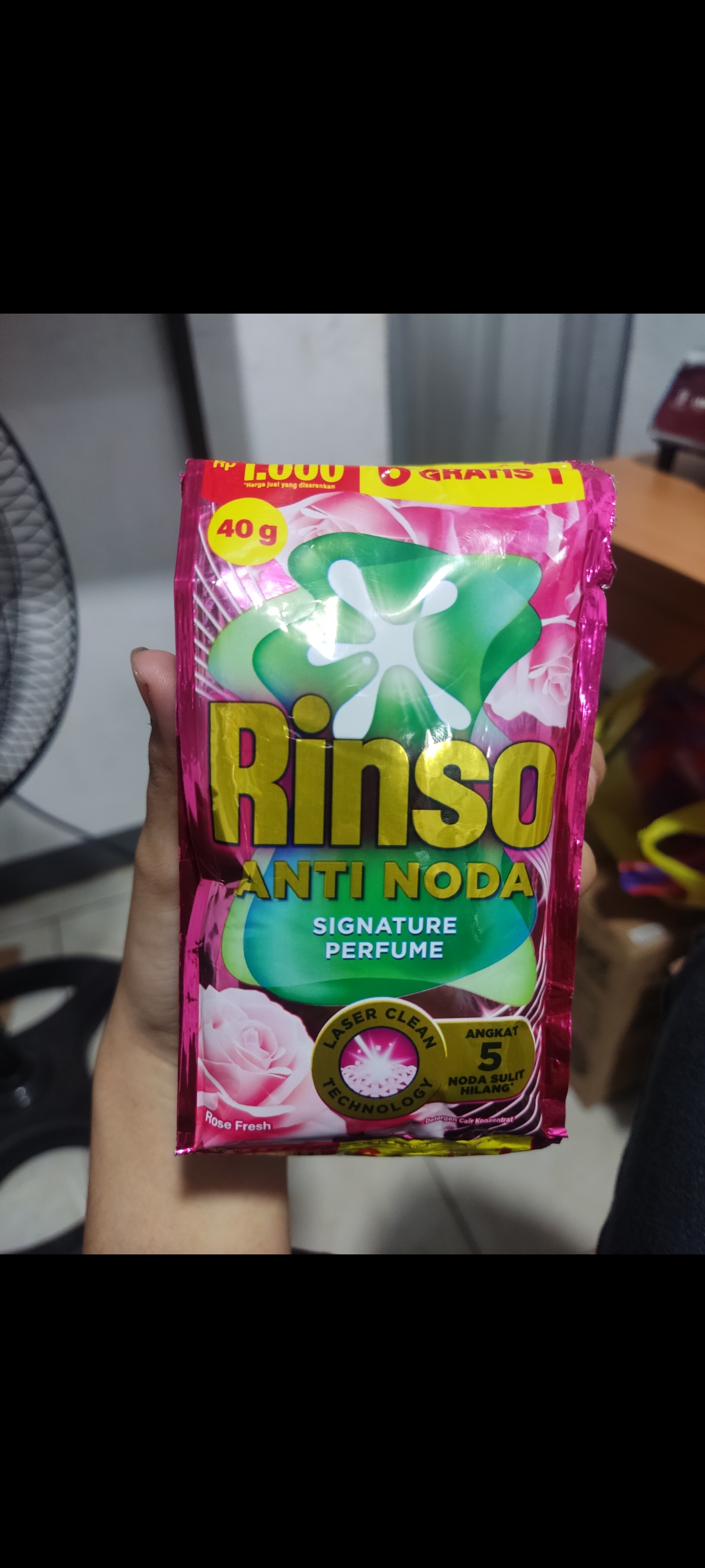 RINSO MOLTO 40GR ROSE FRESH