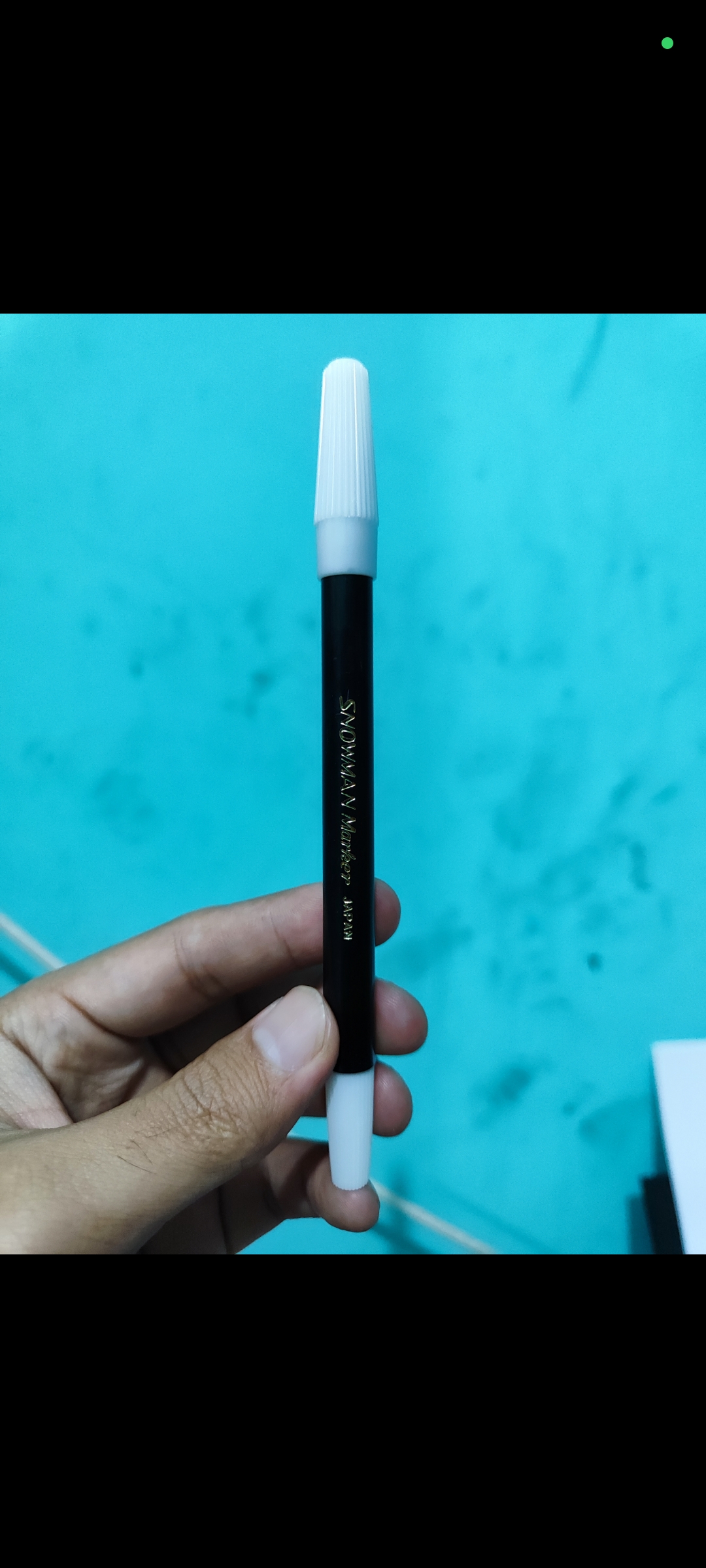 spidol kecil snowman hitam