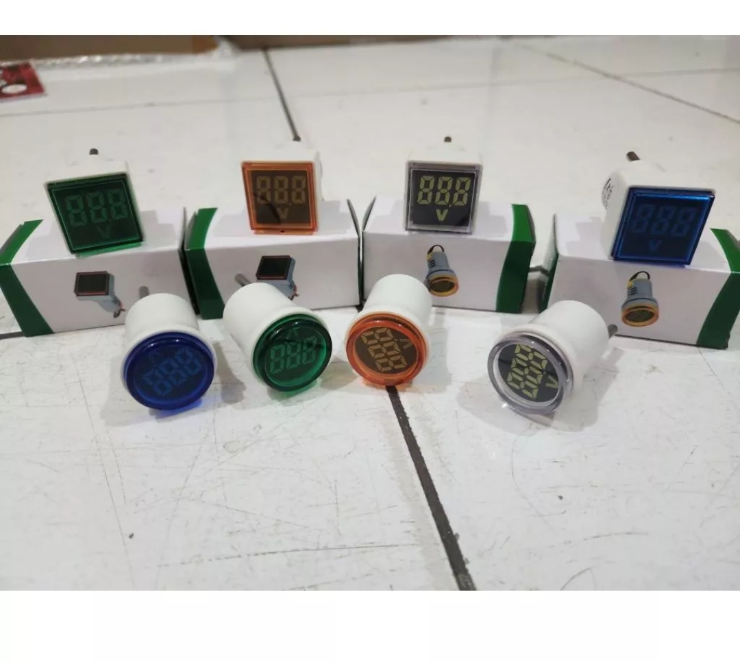 Voltmeter Colok Volt Meter Digital Alat Pengukur Voltase Tegangan Listrik Digital AC 110V - 300V Kotak Putih